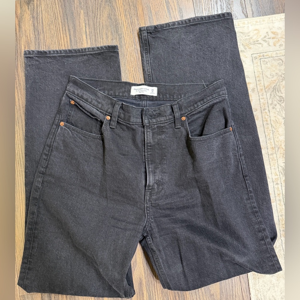 Abercrombie curve love size 28 Jeans black straight leg